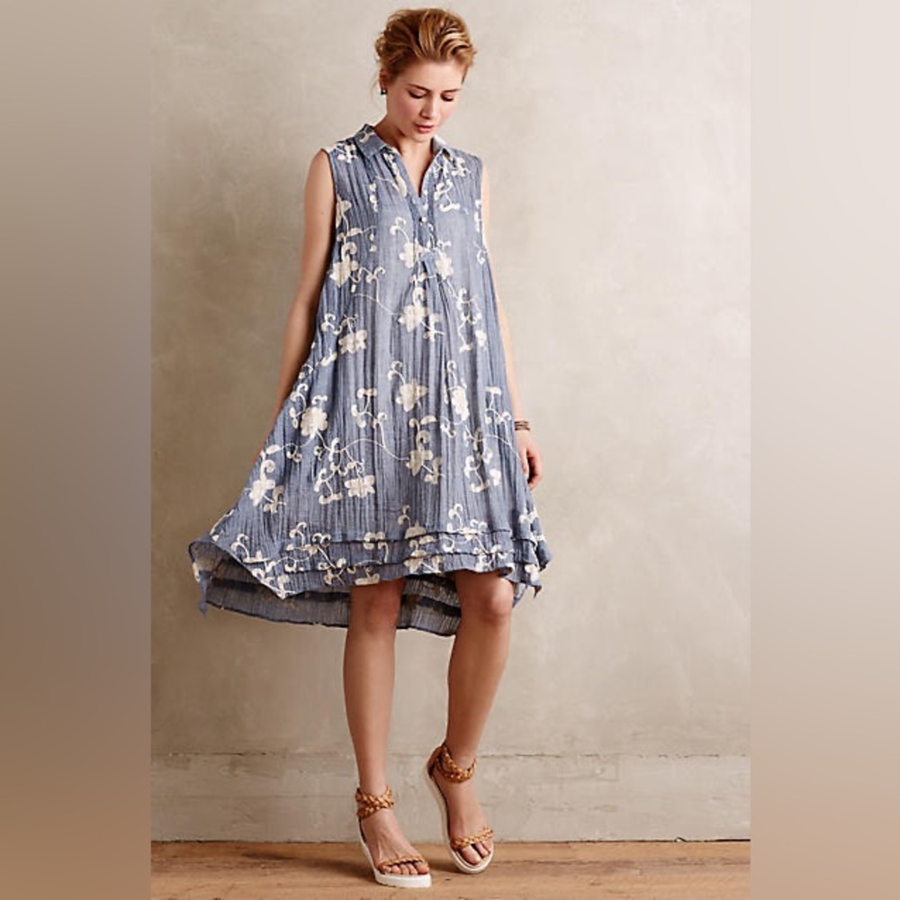 Isabella Sinclair Embroidered Chambray Dress size M